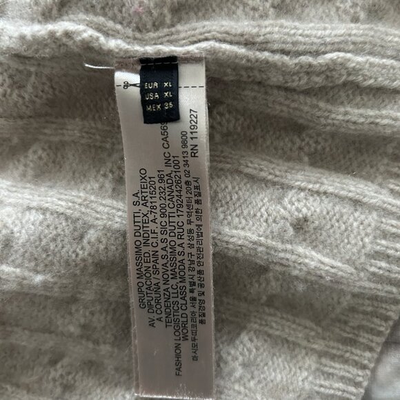 Massimo Dutti cashmere cardigan (Oatmeal) (L-XL) - Picture 3 of 6